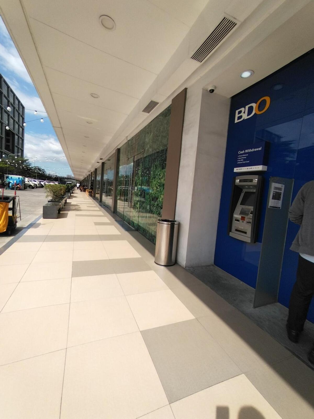 Apartment Shore 1 Residences 2bedrooms-near Moa