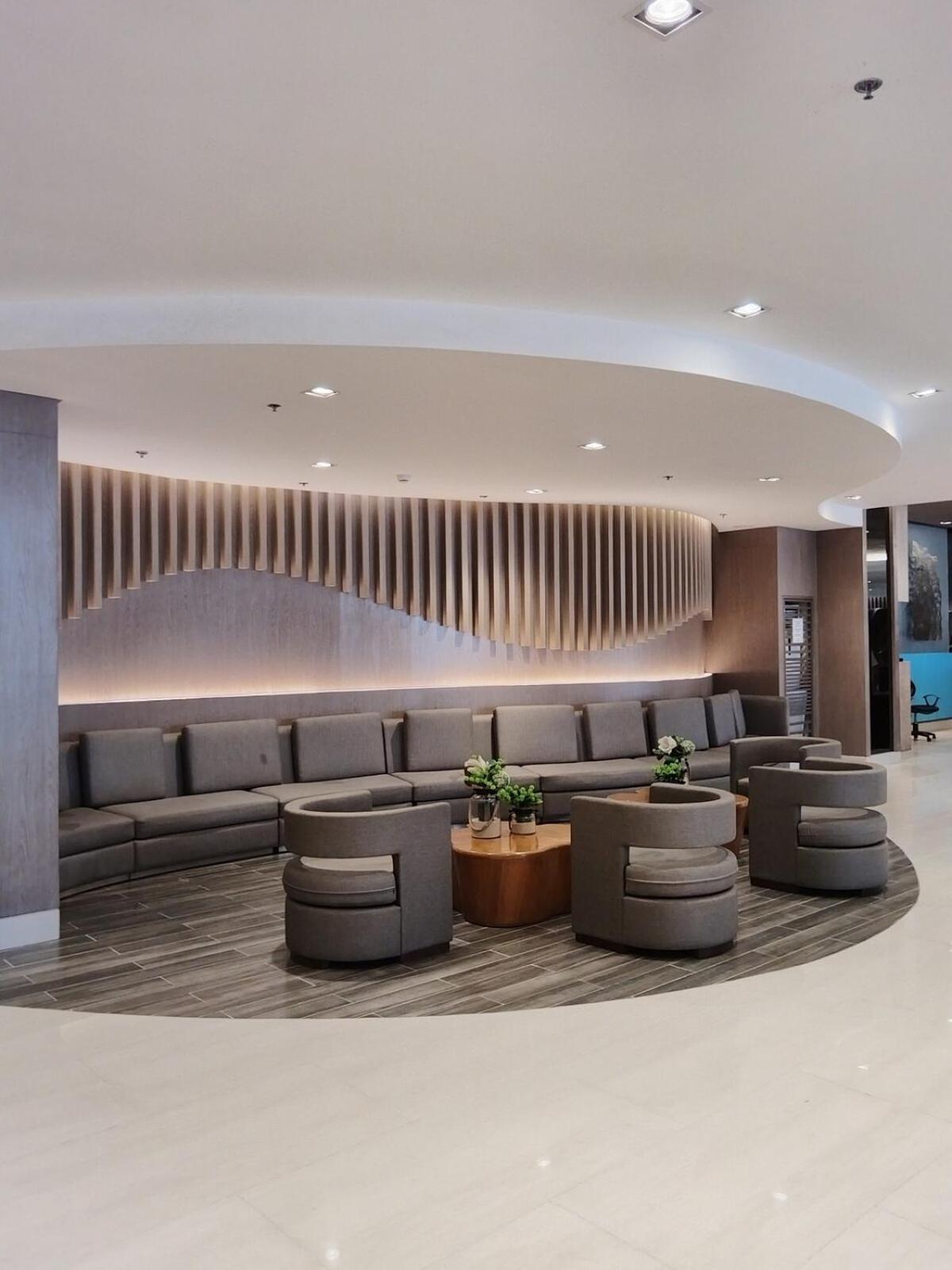 Shore 1 Residences 2bedrooms-near Moa *
